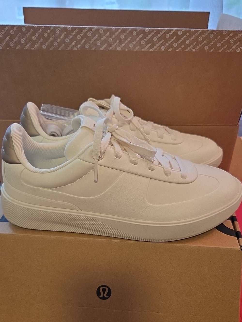 Lululemon Cityverse Sneaker 8.5 - Picture 11 of 16